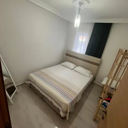 Havuzlu Apartment